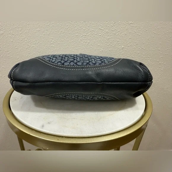 Vintage Coach Soho Mini Hobo Shoulder Bag 6351 - Picture 6 of 8